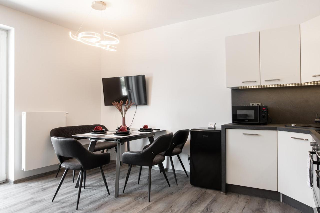 Apartman Imperial Dolni Morava Bagian luar foto