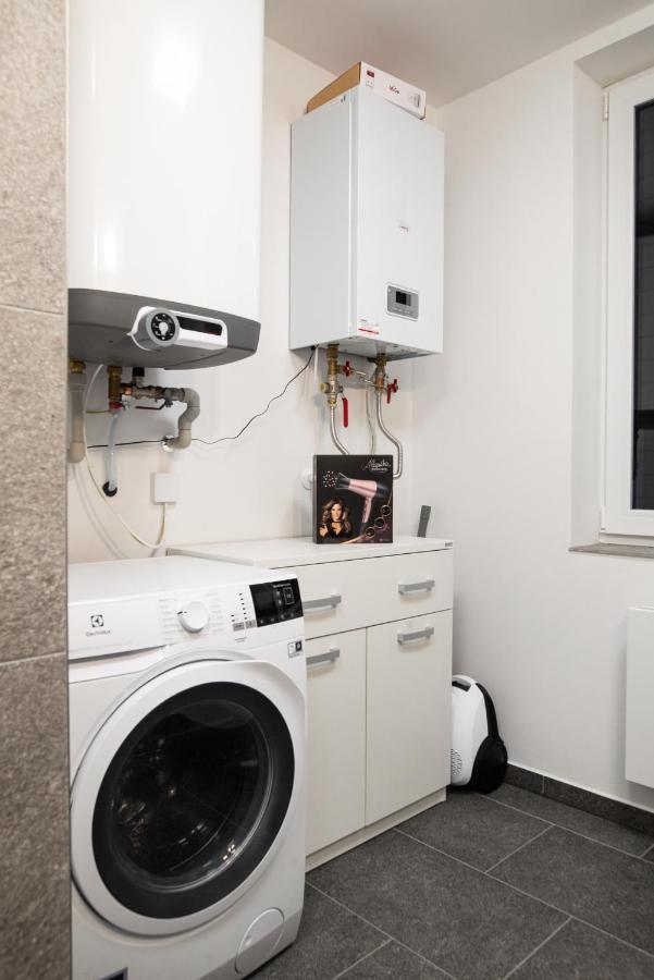 Apartman Imperial Dolni Morava Bagian luar foto